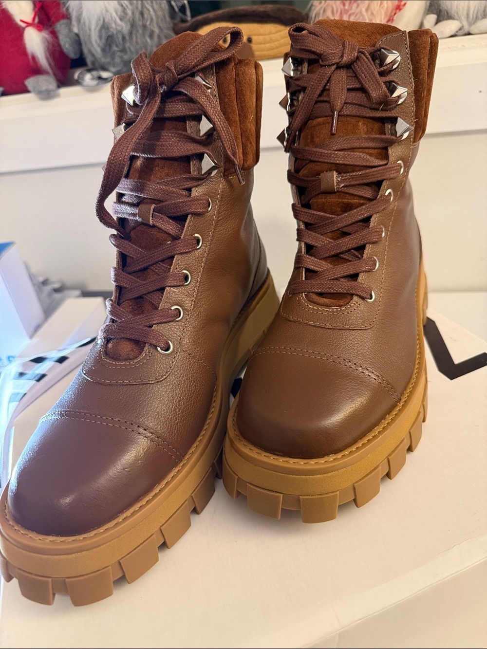 SCHUTZ Leather Lace-Up hiker Boots-Sutton -walnut size 8.5